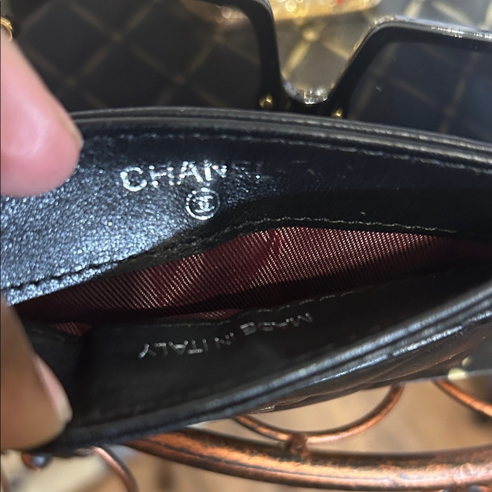 Prada Gift Bag with Free Gifts - Picture 7 of 14